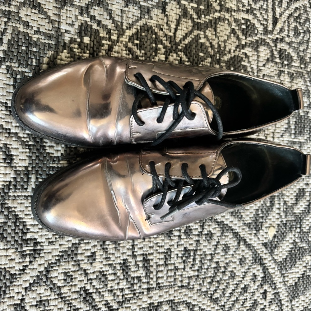 Nine West Metallic Silver Loafers Women Size 7.5